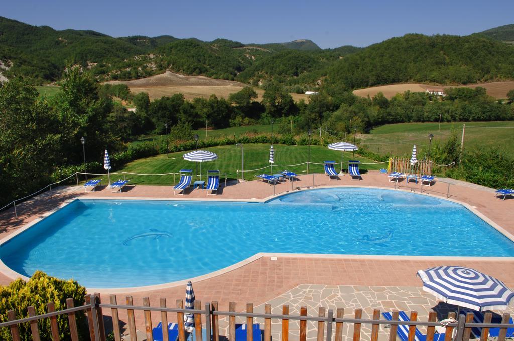Agriturismo Ca Serrantonio Villa Urbania Kültér fotó
