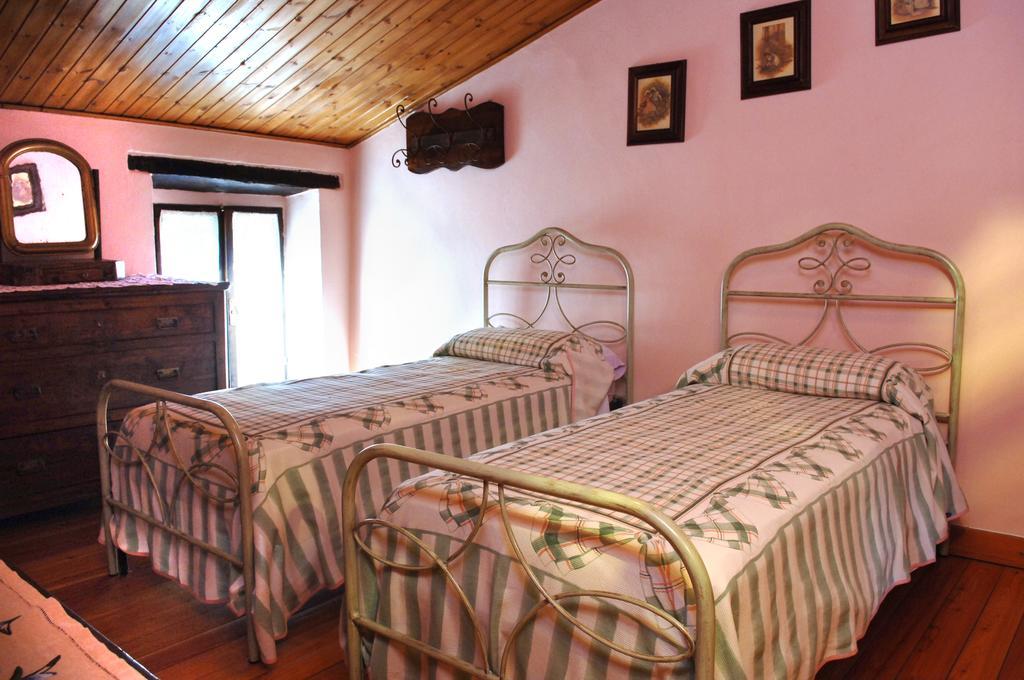 Agriturismo Ca Serrantonio Villa Urbania Kültér fotó